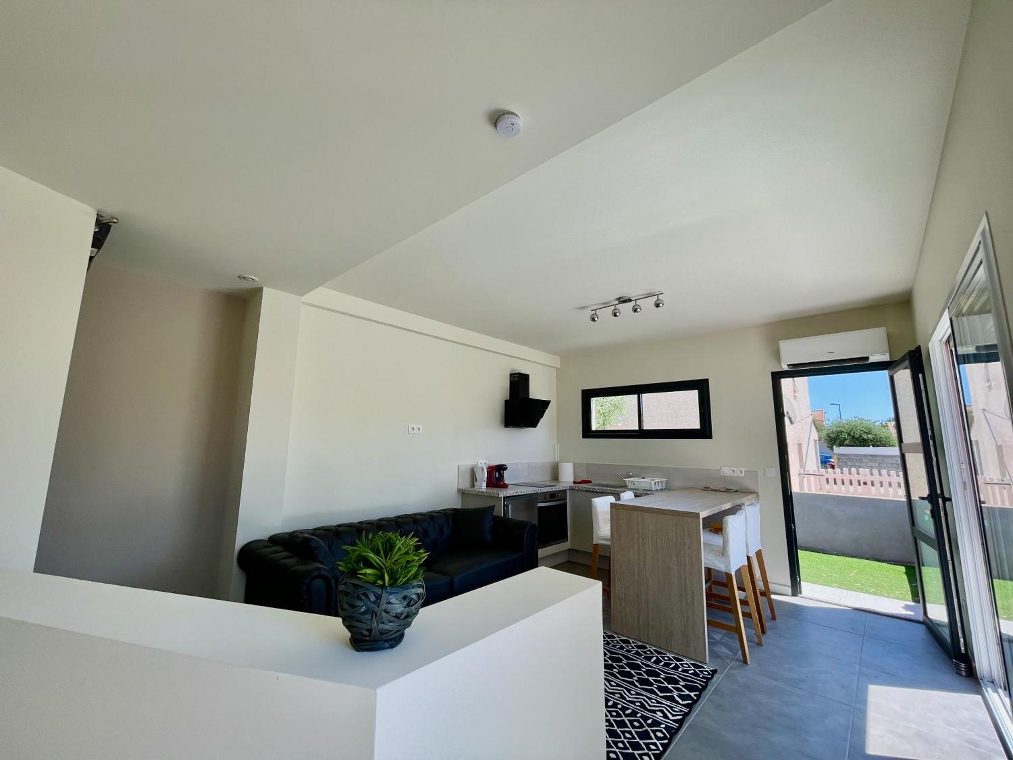 Appartement Souplex Jardin Proche Autoroute, Plages Et Attractions, Wifi - Tv, Calme Bessan ภายนอก รูปภาพ